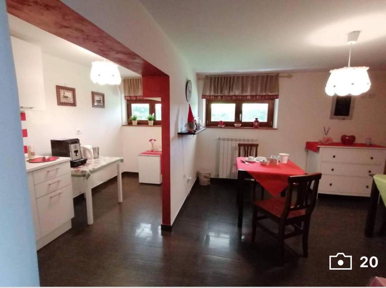Un Posto Al Sole Bed & Breakfast ฟรานคาวิลลา อัลมาเร ภายนอก รูปภาพ